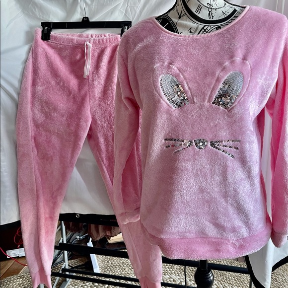 SOFT LOUNGER SET Med “Sequin Bunny” 2-piece - Picture 2 of 6